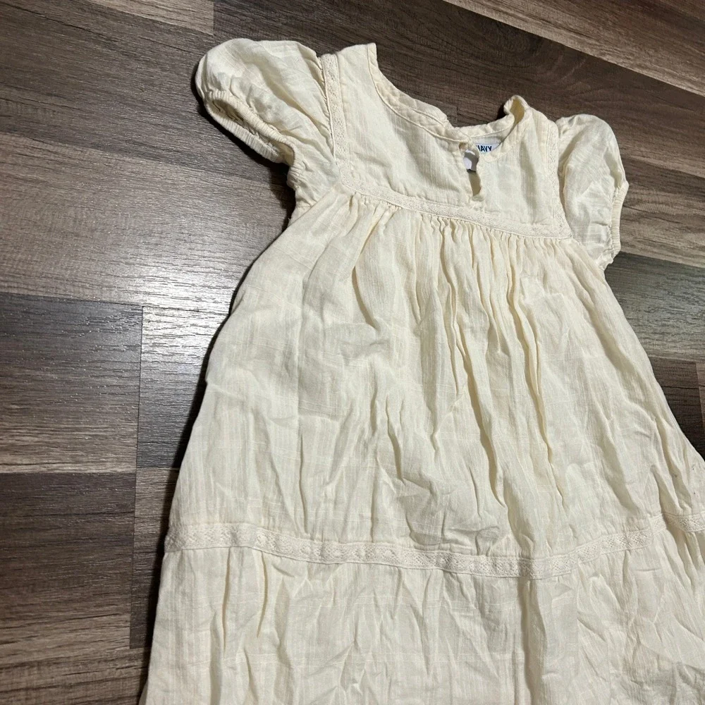 Old Navy Boho Babydoll Dress Girls 4T White Ivory Cream Lace Tassel Emoroidery